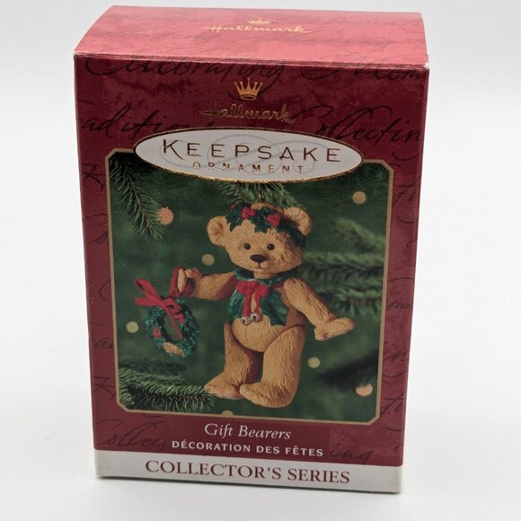 Hallmark Keepsake Gift Bearers 2001, 3rd in Series, Vintage Porcelain Ornament - Picture 7 of 10